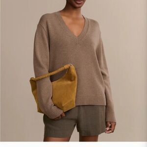 NWOT Jenni Kayne Simone V-Neck Sweater Oversized Sweater